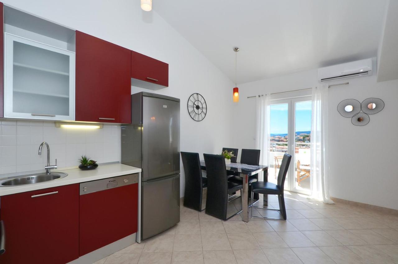 Apartments Vrania Seget Vranjica Eksteriør bilde