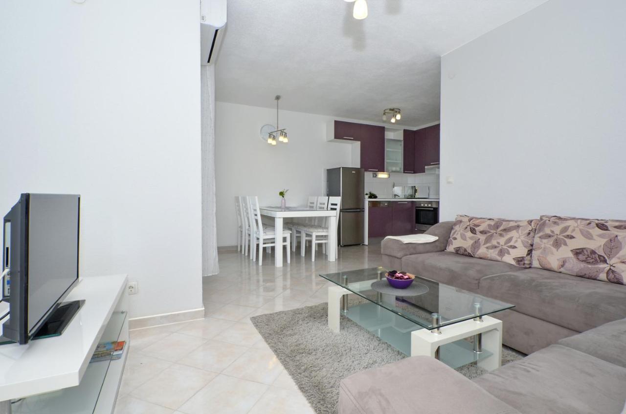 Apartments Vrania Seget Vranjica Eksteriør bilde