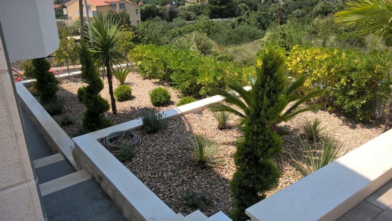 Apartments Vrania Seget Vranjica Eksteriør bilde